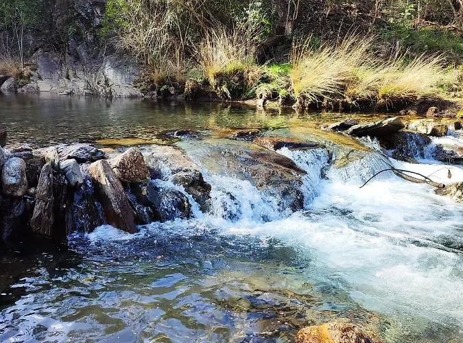 Casa Do Cabeco Alombada منزل للإقامة